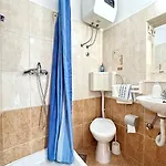 Apartment Vini
