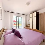 Vini Trogir