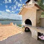 Vini Apartment *